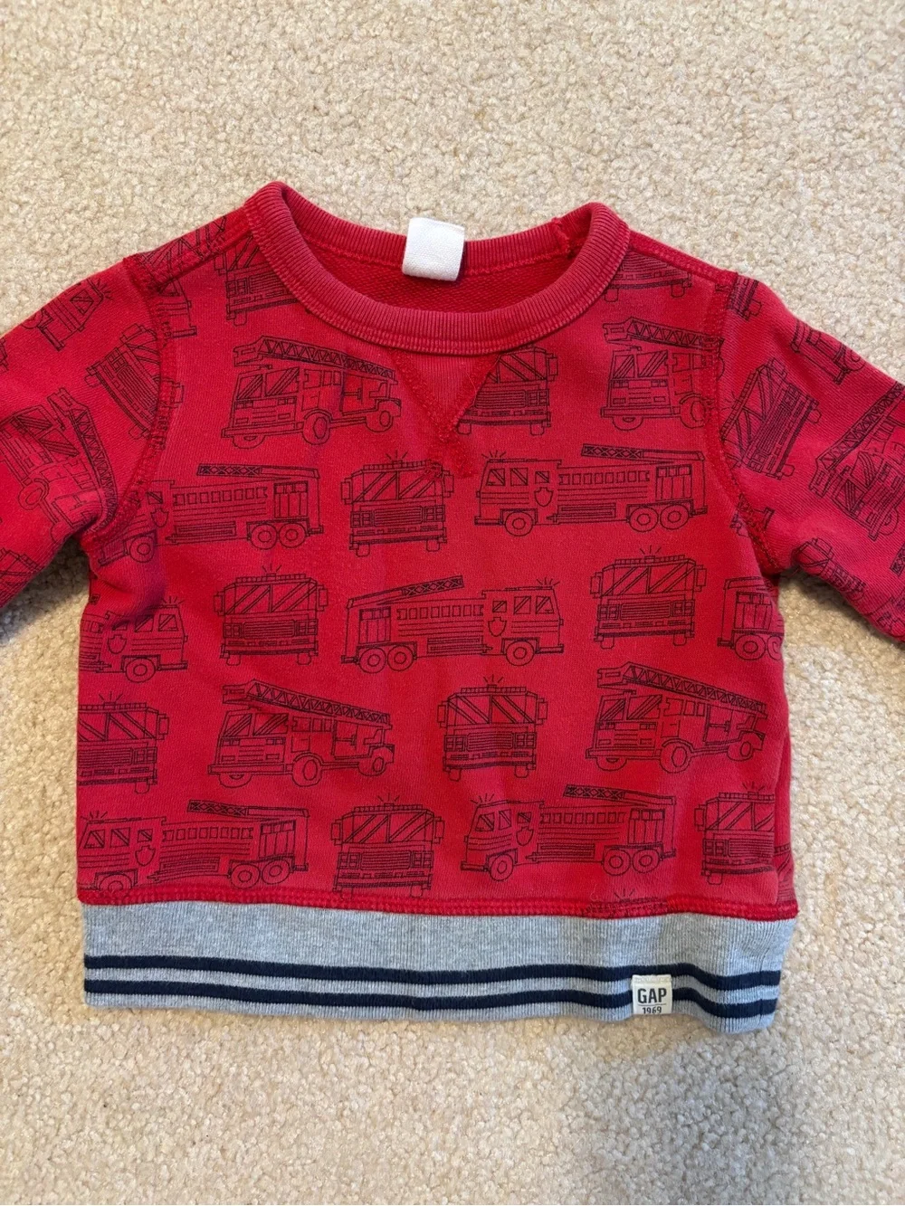 GAP Red Fire Truck Print Kids Sweatshirt Size 12-18 Months
